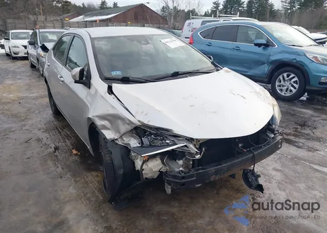 2017 Toyota Corolla L z USA, uszkodzony, nr VIN 2T1BURHEXHC824414